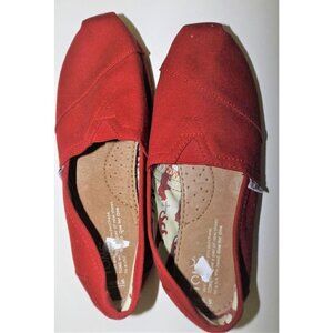 Toms classic canvas slip on size US 6.5 red squared toe